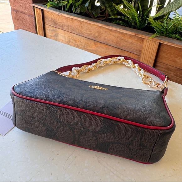 coach Nolita 19 In Signature Canvas c3308 with Pearl extender - Picture 5 of 6